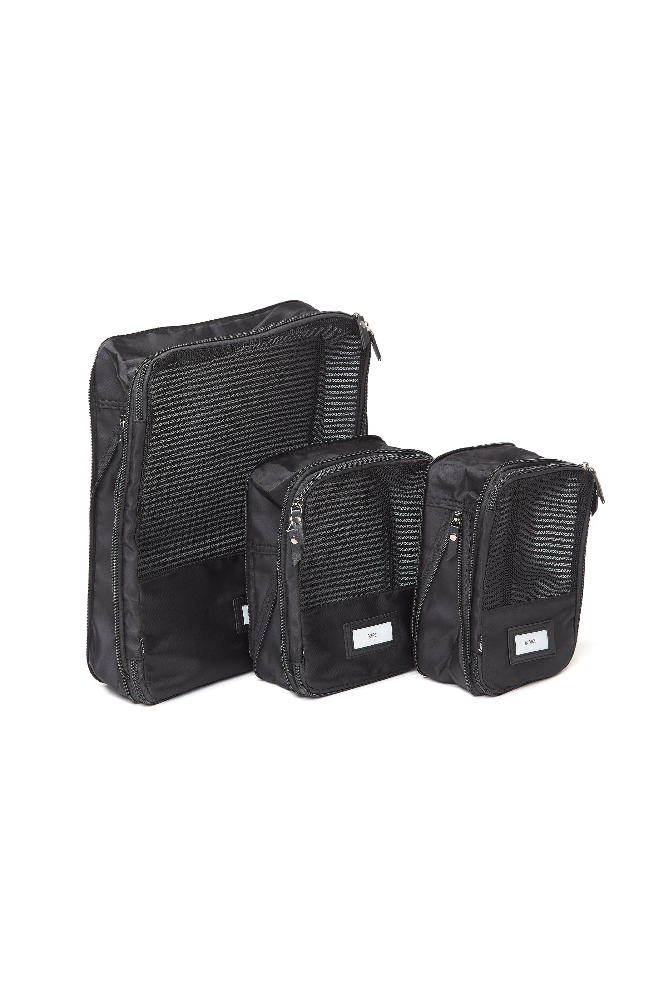 Organise your suitcase with travel cubes